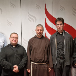 Novomašniki 2026: p. Janez Gorenc, Timotej Fijavž Vivod, br. Dominik Papež, Luka Anžič, Gregor Anton Capuder (photo: Mark Gazvoda)