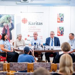 Novinarska konferenca Slovenske karitas (photo: STA/Siniša Kanižaj)