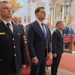 Namestnik generalnega direktorja Policije Donald Rus, predsednik parlamenta Zoran Stevanović in minister za notranje zadeve Franci Matoz (photo: Vir: FB Ministrstvo za notranje zadeve)