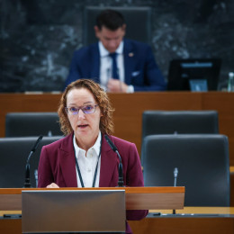 Ministrica za demografijo, družino in socialne zadeve Mateja Ribič. (photo: Daniel Novakovič/STA)