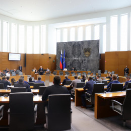 Predsednik vlade Janez Janša v državnem zboru (photo: Matija Sušnik/Državni zbor)