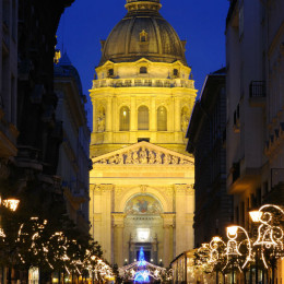 Budimpešta v adventu (photo: Turistična agencija Palma)
