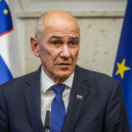 Premier Janez Janša (photo: Daniel Novakovič/STA)