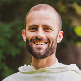 Gregory Pine, dominikanski brat, ki je v Stični predstavil svojo knjigo o pomenu dobrega govora in kako izuriti svoj jezik (photo: Osebni arhiv - Courtesy Godsplaining)