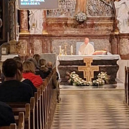 Sveta maša za pare, ki se soočajo z neplodnostjo (photo: Simona Hari)