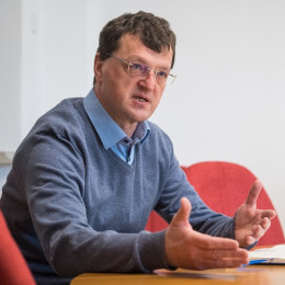 Naš gost je bil moralni teolog dr. Roman Globokar (photo: Klemen Lajevec)