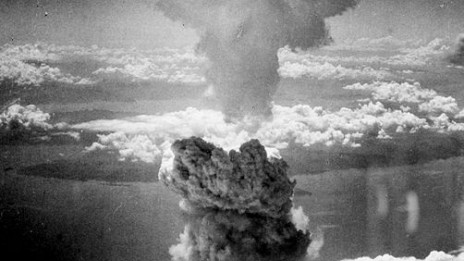 Jedrski oblak nad Nagasakijem (photo: Wikipedia)