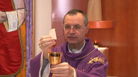 Nadškof pomočnik dr. Marjan Turnšek v kapeli Radia Ognjišče (photo: ARO)