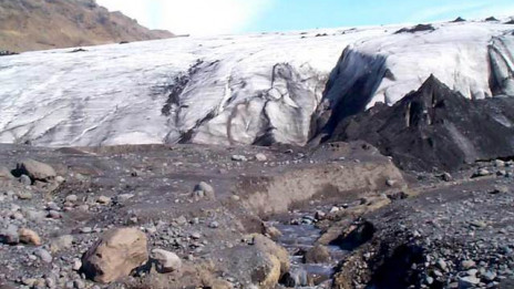 Ledenik ob vulkanu Katla (photo: Wikipedia)