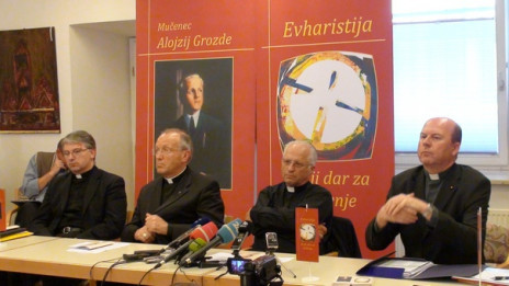 Novinarska konferenca pred SEK in beatifikacijo (photo: ARO)