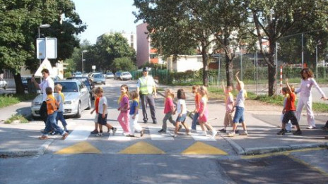 Varna pot v šolo (photo: Arhiv: Policija)
