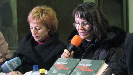 dr. Rosvita Pesek in Marta Lavrič Tomšič (photo: ARO)