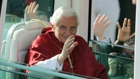 SDM, papež v papamobilu (photo: madrid11.com)