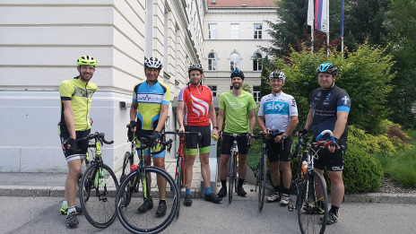 Ekipa kolesarskega podviga 2020 (photo: Rok Mihevc)