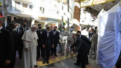 Papež Frančišek na zgodovinskem obisku v Iraku (photo: Vatican Media)