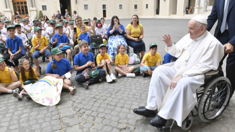 Papež na vozičku (photo: Divisione Produzione Fotografica)