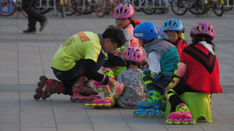 Otroci pri igri. Xinjiang, Kitajska (photo: liuguangxi / Pixabay)