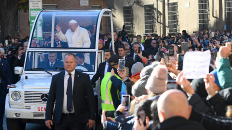 Papež na enem od potovanj (photo: VaticanNews / Simone Risoluti)