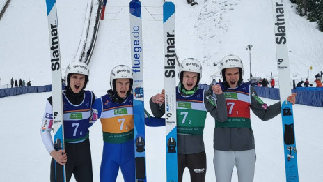 Mladinci skakalci (photo: SloSki Nordic team)