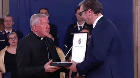Nadškof Stanislav Hočevar in srbski predsednik Aleskandar Vučić (photo: posnetek zaslona)