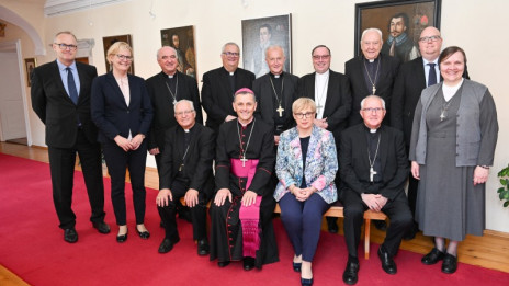 Škofje s predsednico države  (photo: Tiskovni urad SŠK)