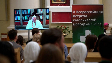 Mladi Rusi na srečanju s papežem (photo: Vatican News)