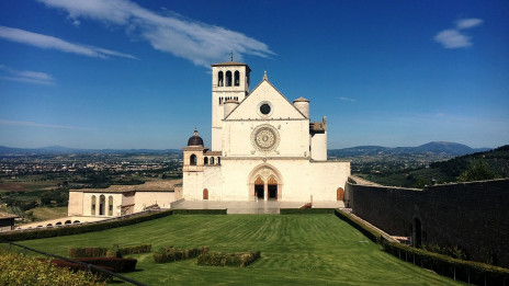 Bazilika svetega Frančiška v Assisiju (photo: Pixabay)