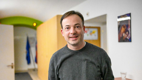 dr. Sebastjan Valentan (photo: Rok Mihevc)