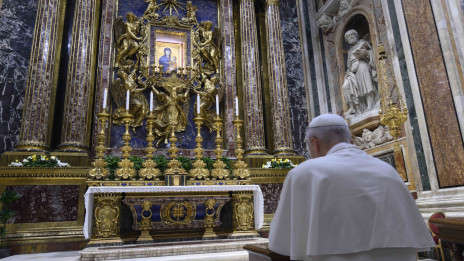 Pred podobo Salus Populi Romani (photo: Vatican Media)