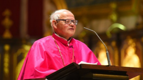 Duhovnik Janez Kebe (photo: Tatjana Splichal)