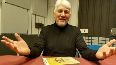 Dr. Peter Millonig, pravnik in ekonomist, v trilogiji Zasidran v veri zapiše, Kdo je stvarnik, če ne Bog? (photo: NL)