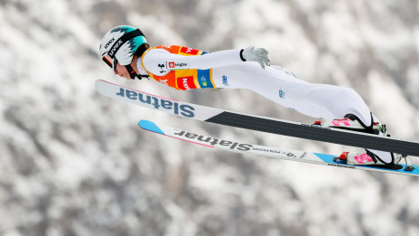 Nika Prevc v Planici (photo: Anže Malovrh/STA)