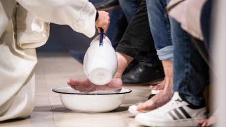 Umivanje nog (photo: Rok Mihevc)