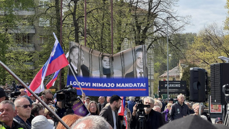 Shod na Trgu republike (photo: Rok Mihevc)