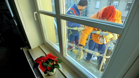 Delo, delo na višini, delavec. (photo: STA / Tamino Petelinšek)