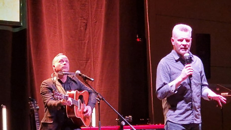 Christopher West in glasbenik Mike Mangione (photo: Marjana Debevec)