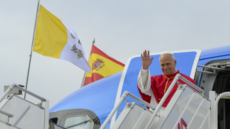 Papež Leon XIV. pristal v Madridu (photo: Simone Risoluti)
