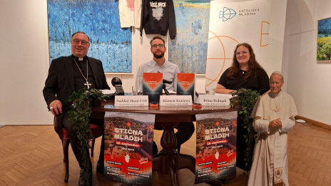 Udeleženci današnje tiskovne konference (photo: Marjana Debevec)