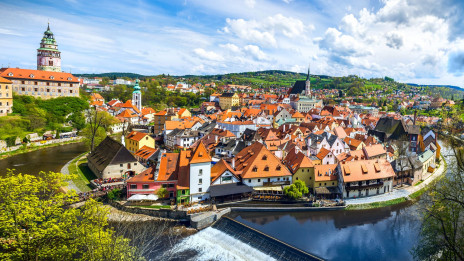 Češki Krumlov (photo: https://www.aritours.si)