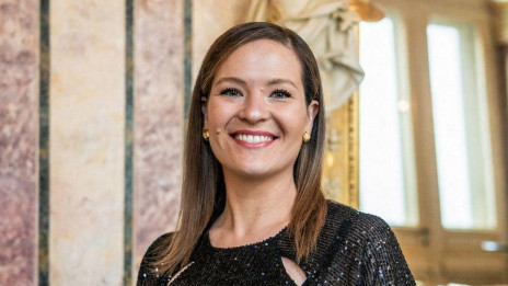 Manca Hribar (photo: Rok Mihevc)