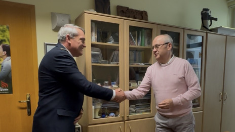 Predsednik Gasilske zveze Slovenije Janko Cerkvenik in direktor Radia Ognjišče Franci Trstenjak (photo: ARO)