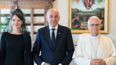 Urška Bačovnik Janša, Janez Janša in Papež Leon XVI. (photo: UBJ/KPV)