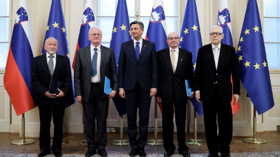 Jožef Pretnar, Darko Šonc, Borut Pahor, Jože Strgar in Lovro Šturm (photo: Daniel Novakovic/STA)
