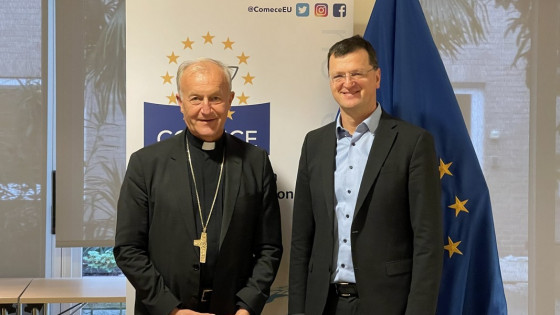 Slovenska predstavnika v Komisiji za etiko pri COMECE (photo: škof Anton Jamnik)