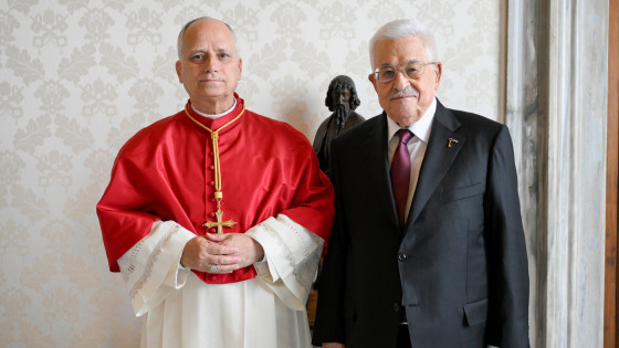 Papež Leon XIV. in palestinski predsednik Mahmud Abas (photo: Vatican Media)