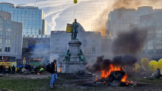 Protesti kmetov v Bruslju, februarja 2024 (photo: https://x.com/Franc_Bogovic)