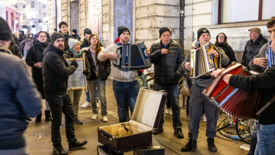 Shod harmonikašev na Prešernovem trgu (photo: Rok Mihevc)