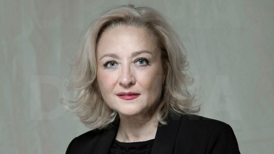 Igralka Nataša Barbara Gračner (photo: Vir: drama.si)