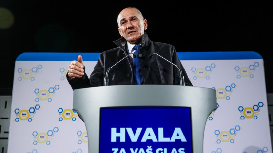 Predsednik SDS Janez Janša (photo: STA / Daniel Novakovič)