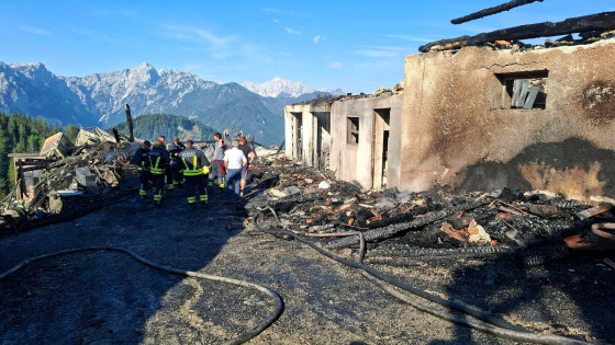 Do tal pogorela domačija v Bukovcu (photo: )